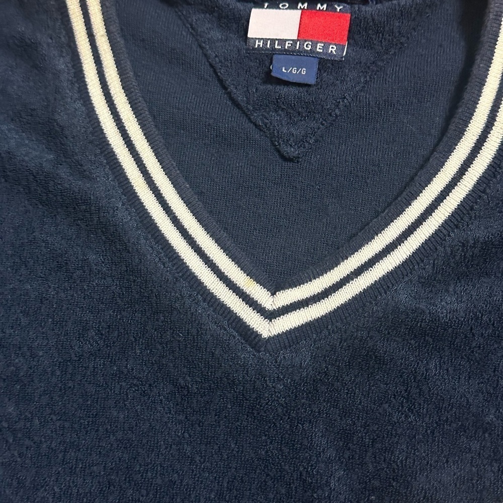 Vintage Tommy Hilfiger V-Neck Sweater - Picture 5 of 8